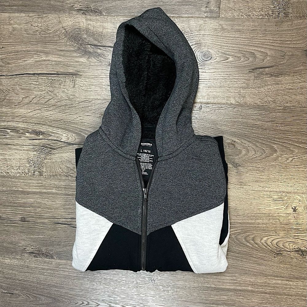 13. Sonoma Neutral zip-up sweatshirt with Faux fur lining (with hood)